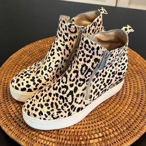 J/Slides Leopard Print high top shoes